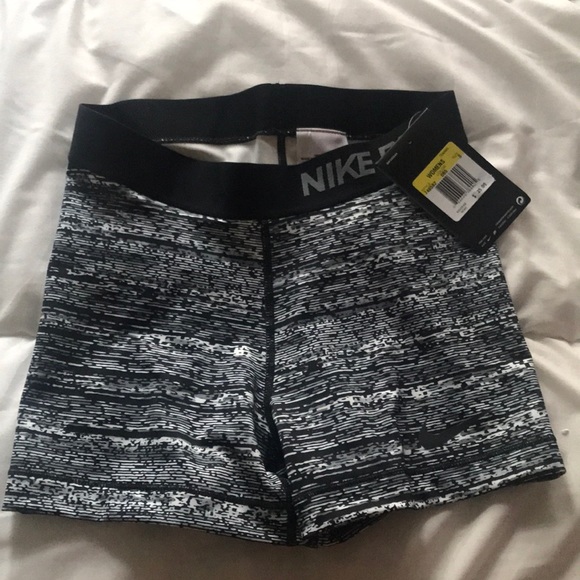 Nike Pants - Nike pro shorts Nike Pants - Nike pro shorts
